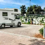 Maistra Vestar Pitches
