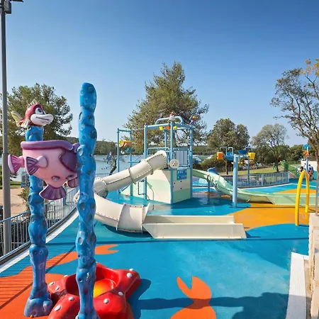 Maistra Vestar Pitches 5*